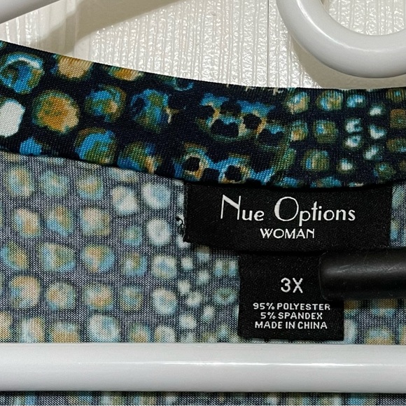 Nue Options Multicolored Draped Sleeveless Blouse - Picture 3 of 8